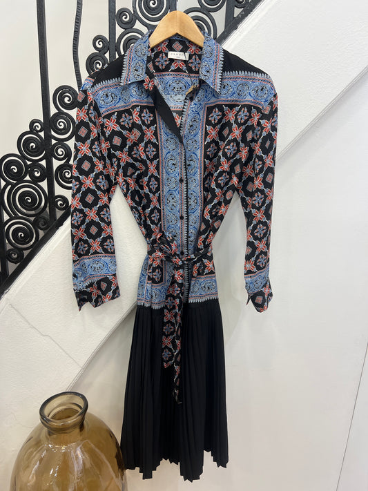 Robe Sandro